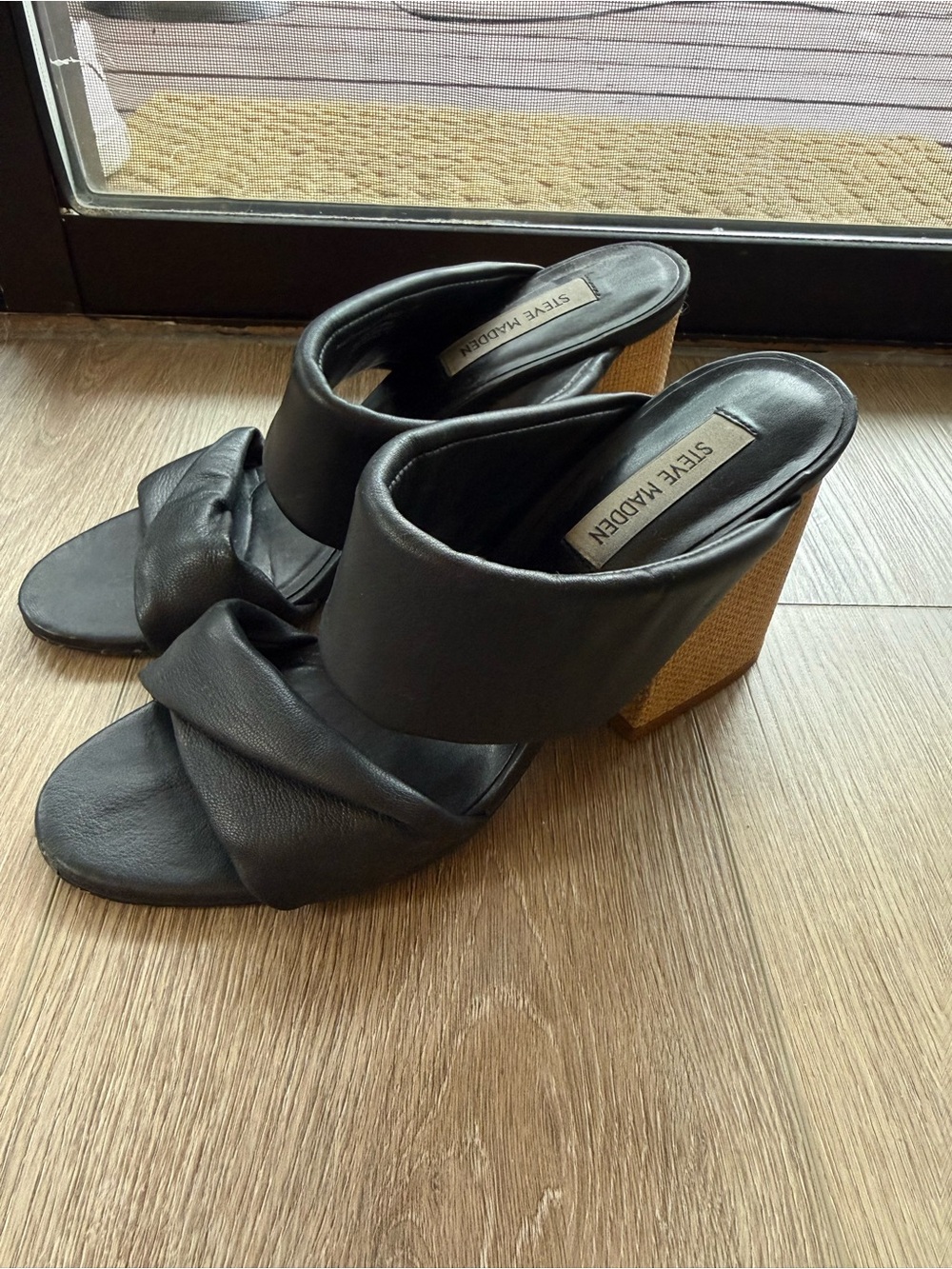 Steve Madden Black Leather Block Heel Mules